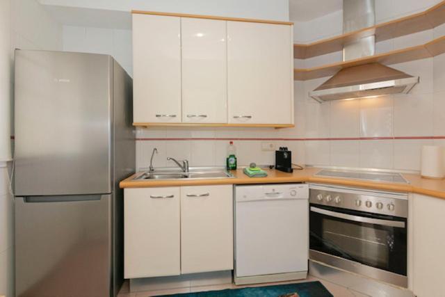Apartamento Sara En El Veril Del Duque - Sara Vacation Адехе Экстерьер фото