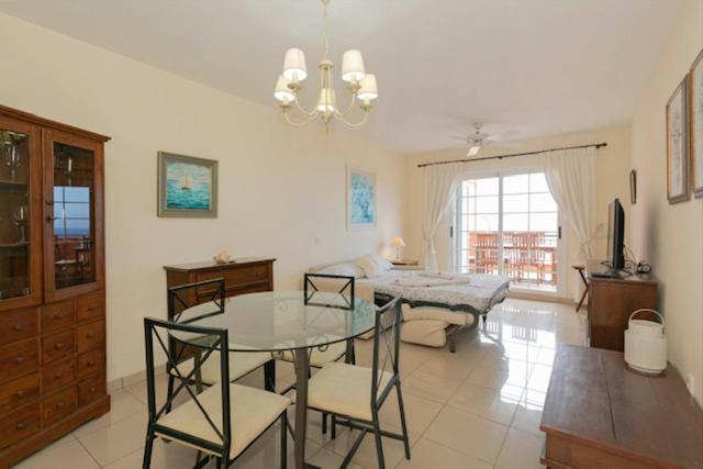 Apartamento Sara En El Veril Del Duque - Sara Vacation Адехе Экстерьер фото