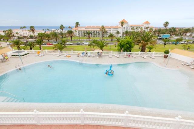 Apartamento Sara En El Veril Del Duque - Sara Vacation Адехе Экстерьер фото